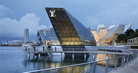 Louis Vuitton Singapore Marina Bay Sands.